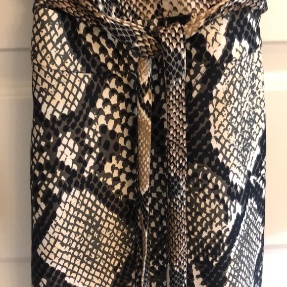 DVF wrap dress size 6 snake pattern - Picture 5 of 16